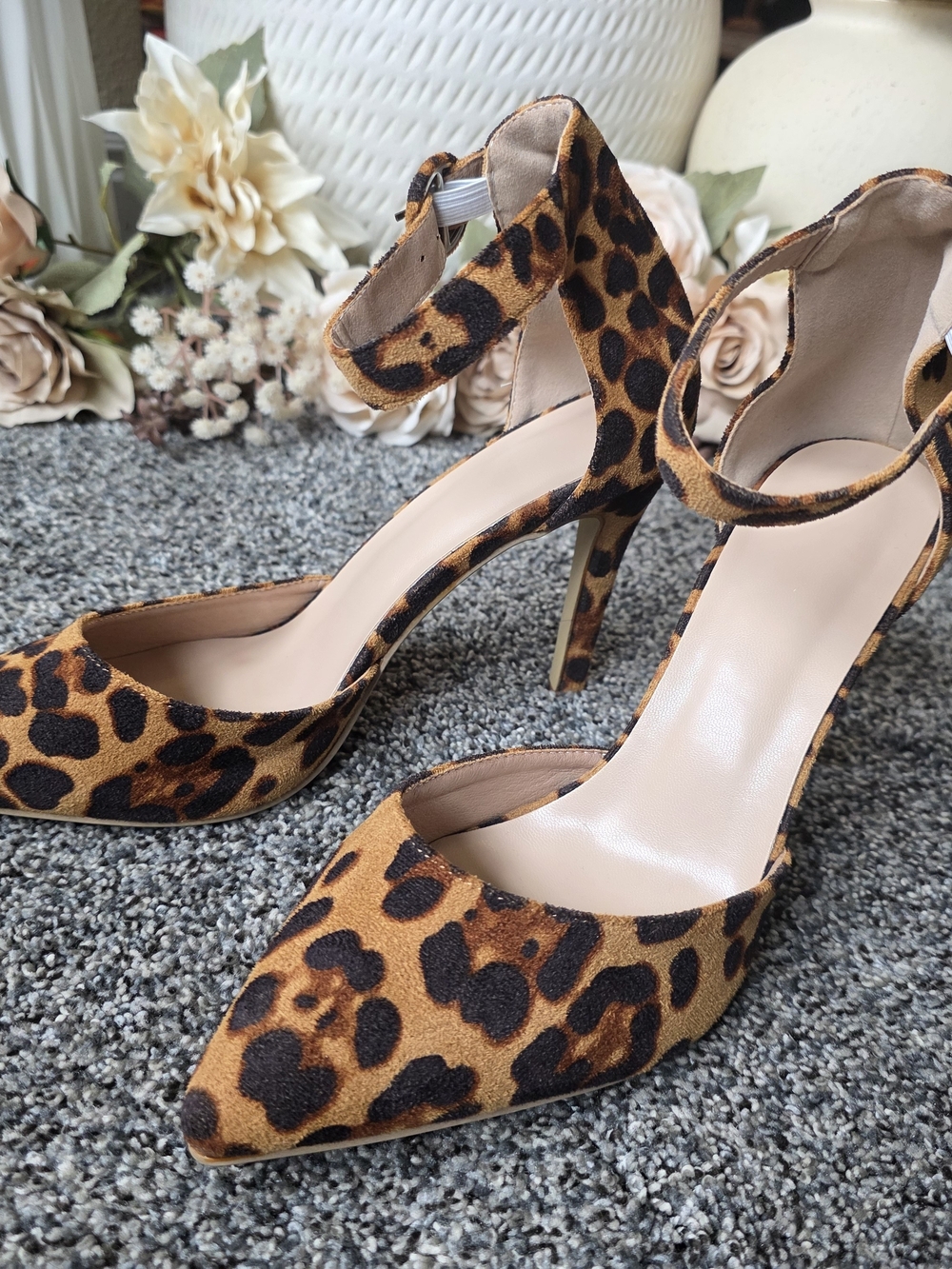 Leopard Print Ankle-Strap Stiletto Heels - Women's Fashion Pumps